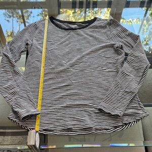 Old Navy Monochrome Striped Top